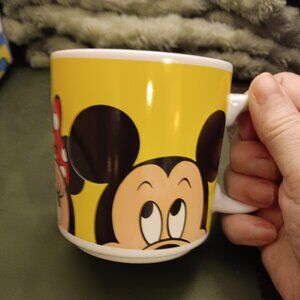Vintage Mickey Minnie Donald Goofy Applause Collectible Coffee cup Mug! AWESOME!